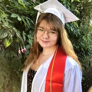 Meet your Posher, Casey